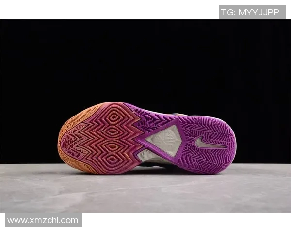 欧文新鞋发布会引发热议踩踏耐克Logo展现艺术无界限的理念